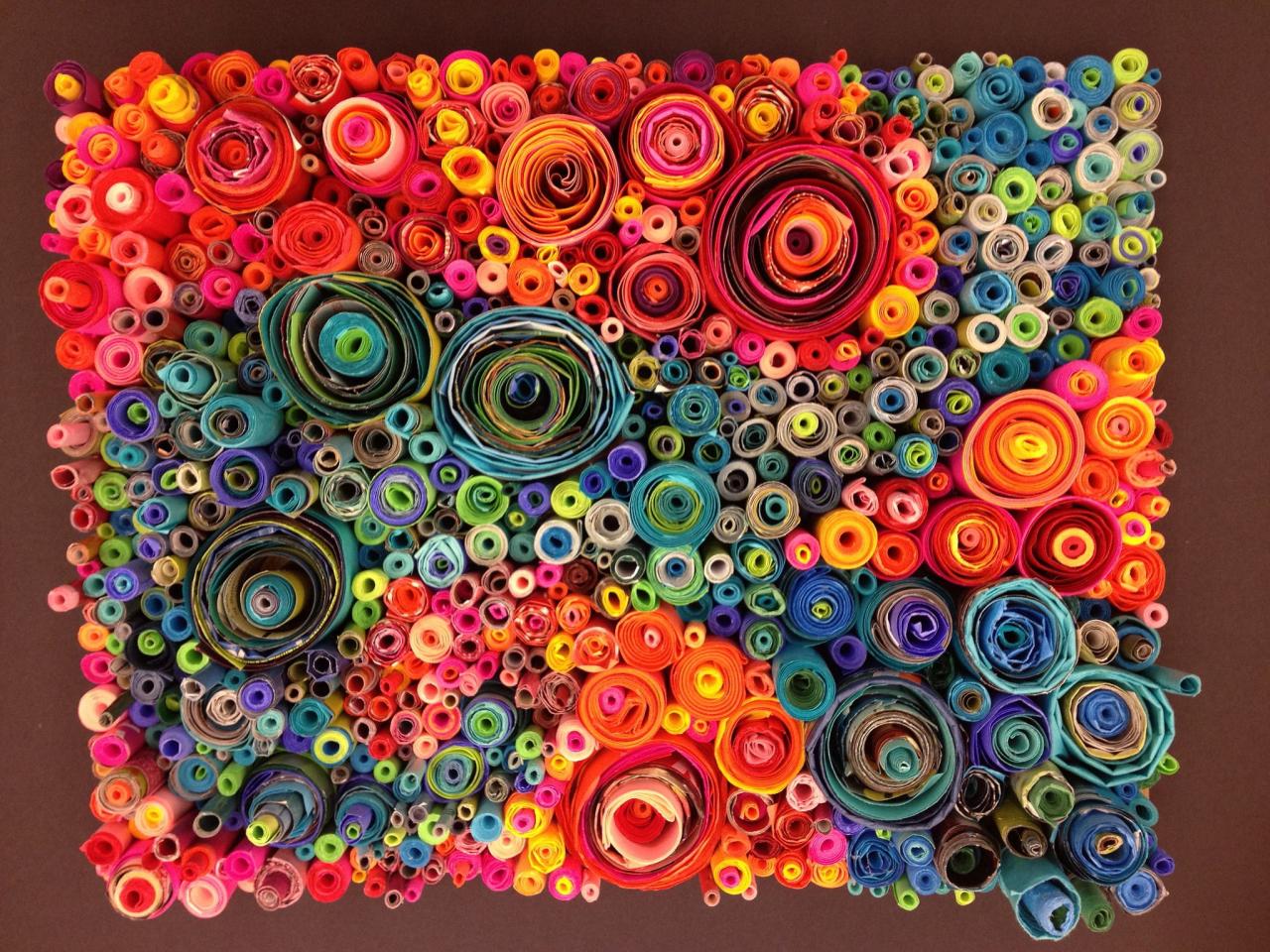 Turning Paper Rolls into Art: A Fun Drawing Adventure!