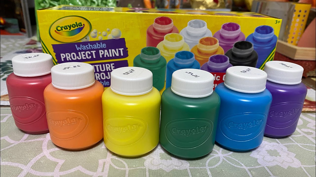 Alright, young artist! Let's dive into the wonderful world of drawing with white washable paint!  